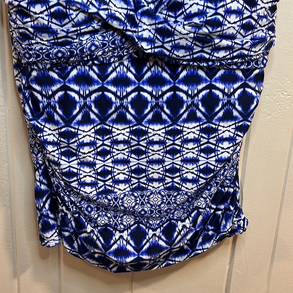 La Blanca Blue Print Swim Top - Picture 3 of 9